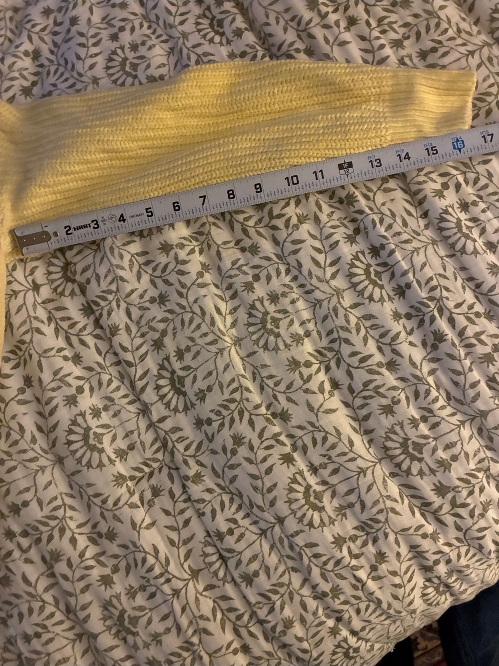 Old Navy Pale Yellow Ribbed Button-Front Cardigan - Picture 11 of 11